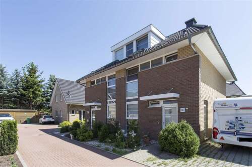 Foto - Haus zum Mieten in Großbeeren 1.774,50 € 118.3 m²