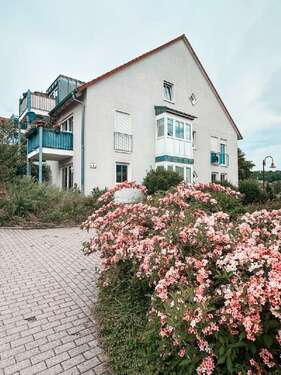 Foto - Wohnung zum Mieten in Burkhardtsdorf 438,00 € 73 m²