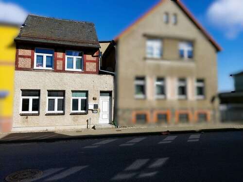 Foto - Haus zum Kaufen in Malchin 90.000,00 € 107 m²