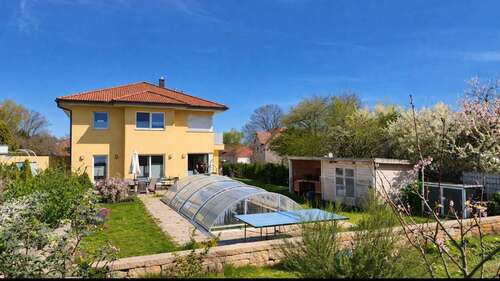 Foto - Haus zum Kaufen in Arnstadt 749.000,00 € 168 m²