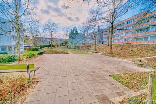 Foto - Wohnung zum Kaufen in Bonn Bad Godesberg 225.000,00 € 80 m²