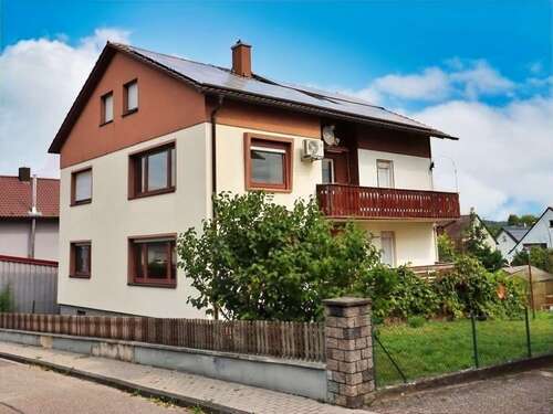 Foto - Haus zum Kaufen in Kraichtal 445.000,00 € 174.79 m²