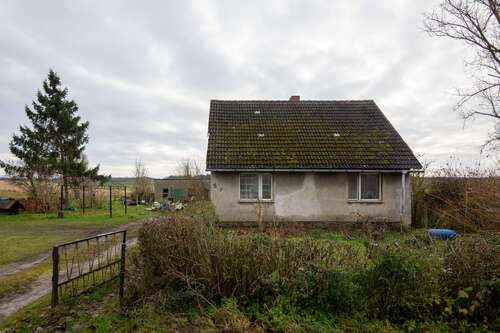 Foto - Haus zum Kaufen in Alt Käbelich 38.000,00 € 100 m²