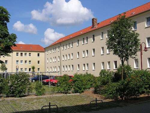 Foto - Wohnung zum Mieten in Brandenburg an der Havel 438,25 € 65.41 m²