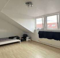 Wohnung zum Kaufen in Nürnberg 160.000,00 € 80 m²