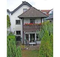 Haus zum Kaufen in Niedernhausen- Oberjosbach 555.000,00 € 174.39 m²