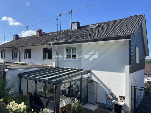 Foto - Haus zum Kaufen in Siegen Niederschelden 279.000,00 € 103.58 m²
