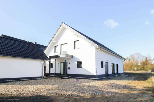 Foto - Haus zum Kaufen in Kerpen 990.000,00 € 273.15 m²