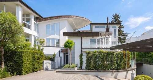 Foto - Wohnung zum Mieten in Düsseldorf-Niederkassel 3.580,00 € 159 m²