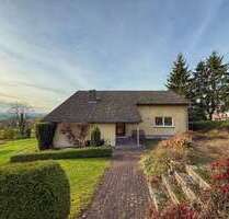 Haus zum Kaufen in Schieder-Schwalenberg 245.000,00 € 130 m²