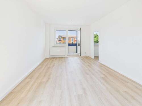 Foto - Wohnung zum Mieten in Chemnitz 375,00 € 68.61 m²