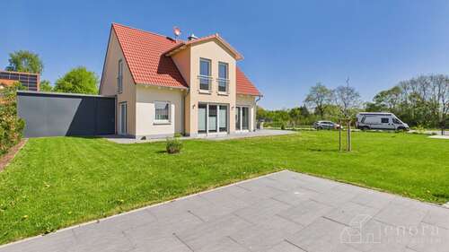 Foto - Haus zum Kaufen in Gunzenhausen 598.000,00 € 137 m²