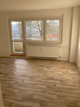 Foto - Wohnung zum Mieten in Neubrandenburg 391,00 € 64.14 m²