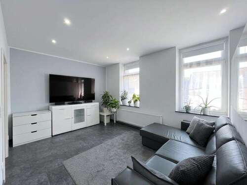 Foto - Haus zum Kaufen in Oberhausen 500.000,00 € 330 m²