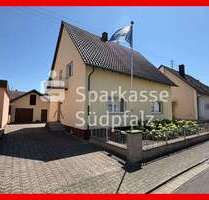 Haus zum Kaufen in Leimersheim 395.000,00 € 137.68 m²