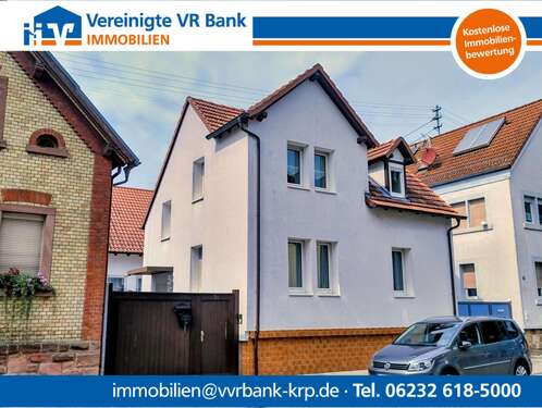 Foto - Haus zum Kaufen in Böhl-Iggelheim 415.000,00 € 178 m²