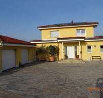 Haus zum Kaufen in Elfershausen 720.000,00 € 193 m²