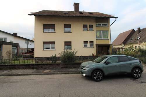 Foto - Haus zum Kaufen in Ötigheim 445.000,00 € 249 m²