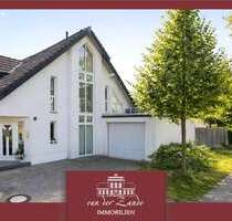 Haus zum Kaufen in Krefeld 595.000,00 € 108 m²