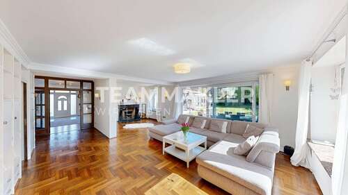 Foto - Haus zum Kaufen in Quickborn 990.000,00 € 353 m²