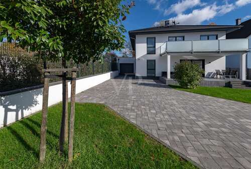 Foto - Haus zum Kaufen in Oestrich-Winkel 1.590.000,00 € 212 m²