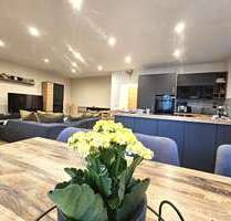 Haus zum Kaufen in Regen 689.000,00 € 146.9 m²