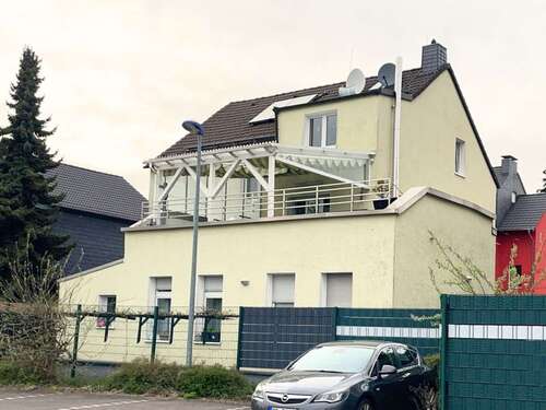 Foto - Haus zum Kaufen in Solingen 499.000,00 € 290 m²