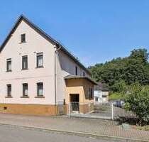 Haus zum Kaufen in Weilburg 148.000,00 € 145.25 m²