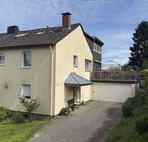 Haus zum Kaufen in Solingen 545.000,00 € 280 m²