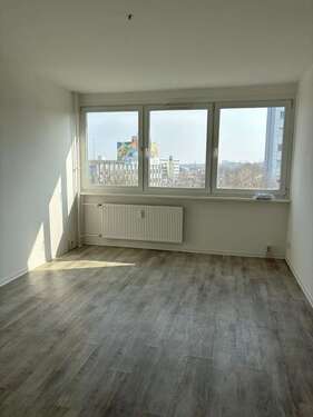 Foto - Wohnung zum Mieten in Neubrandenburg 235,00 € 24 m²