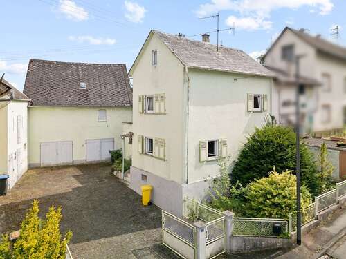 Foto - Haus zum Kaufen in Niederneisen 159.000,00 € 99 m²