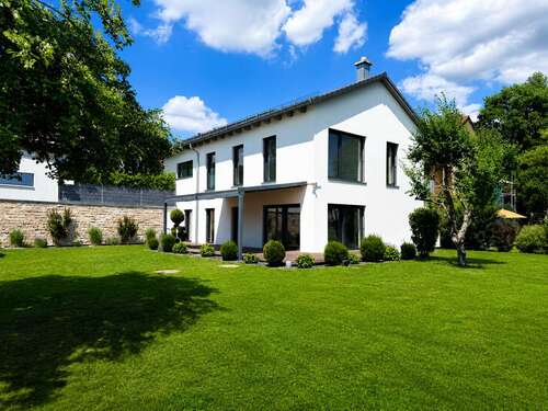 Foto - Haus zum Kaufen in Tegernheim 595.000,00 € 210 m²