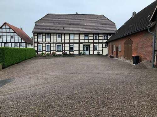 Foto - Haus zum Kaufen in Emmerthal 228.000,00 € 300 m²