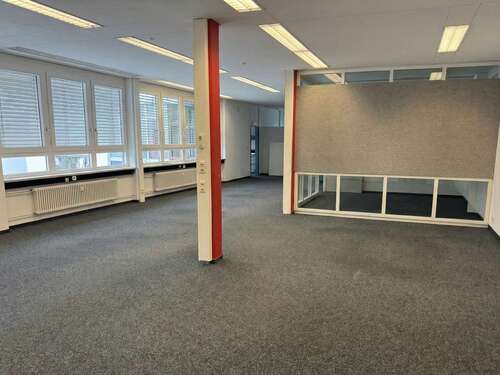 Foto - Büro in Baden-Württemberg - Giengen an der Brenz 1.635,00 € 204.37 m²