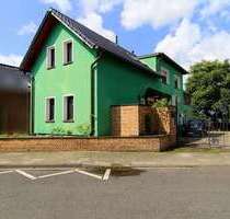Haus zum Kaufen in Köln Rondorf 1.700.000,00 € 364 m² - Köln / Rondorf