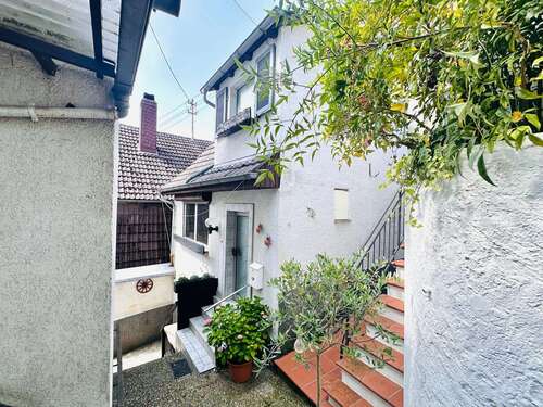 Foto - Haus zum Mieten in Schriesheim 850,00 € 55.34 m²