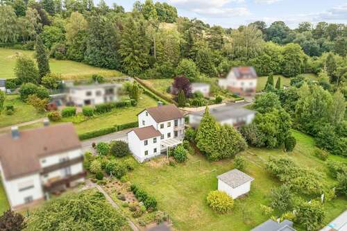 Foto - Haus zum Kaufen in Weinbach 269.000,00 € 85.16 m²