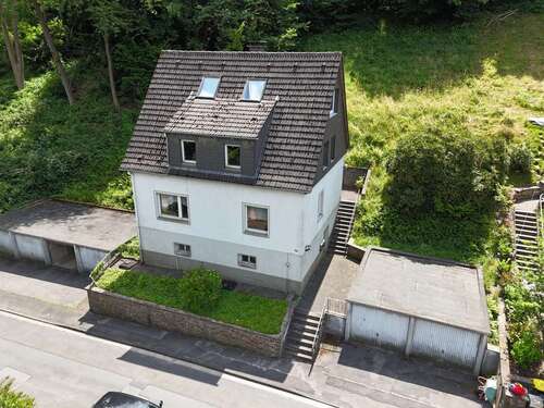 Foto - Haus zum Kaufen in Altena 160.000,00 € 143 m²