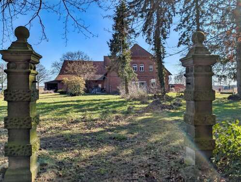 Foto - Haus zum Kaufen in Petershagen 340.000,00 € 200 m²