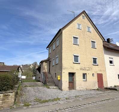 Foto - Haus zum Kaufen in Spiegelberg-Nassach 119.000,00 € 165.79 m²