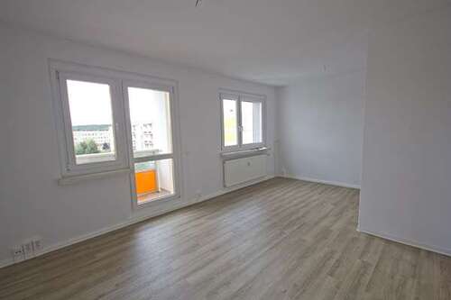 Foto - Wohnung zum Mieten in Halle (Saale) 387,00 € 64.47 m²