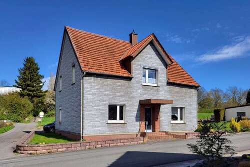 Foto - Haus zum Kaufen in Hiddenhausen 198.000,00 € 152.3 m²