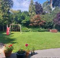 Haus zum Kaufen in Karlsruhe 1.350.000,00 € 210 m²