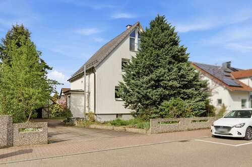 Foto - Haus zum Kaufen in Eggenstein-Leopoldshafen Eggenstein 695.000,00 € 183 m²