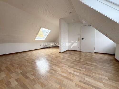 Foto - Wohnung zum Mieten in Siegen 320,00 € 40 m²