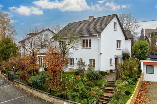 Foto - Haus zum Kaufen in Wiesbaden 695.000,00 € 128 m²