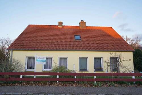 Foto - Haus zum Kaufen in Fiefbergen 295.000,00 € 168 m²