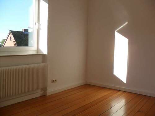 Foto - Wohnung zum Mieten in Kiel 930,00 € 74.91 m²