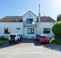 Haus zum Kaufen in Essen Burgaltendorf 879.000,00 € 437.8 m² - Essen / Burgaltendorf