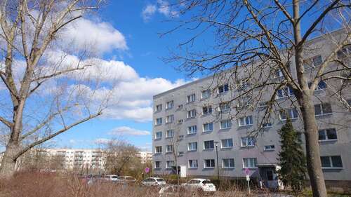 Foto - Wohnung zum Kaufen in Halle 55.000,00 € 51.08 m²